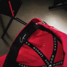 Load image into Gallery viewer, 1971. Red 🇦🇪
