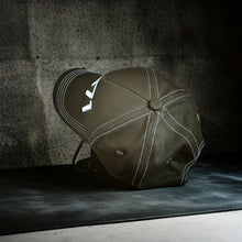 Load image into Gallery viewer, 1971. Military Green
